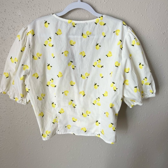 Forever 21 new with tag Lemon print shirt perfect for summer - Picture 3 of 4